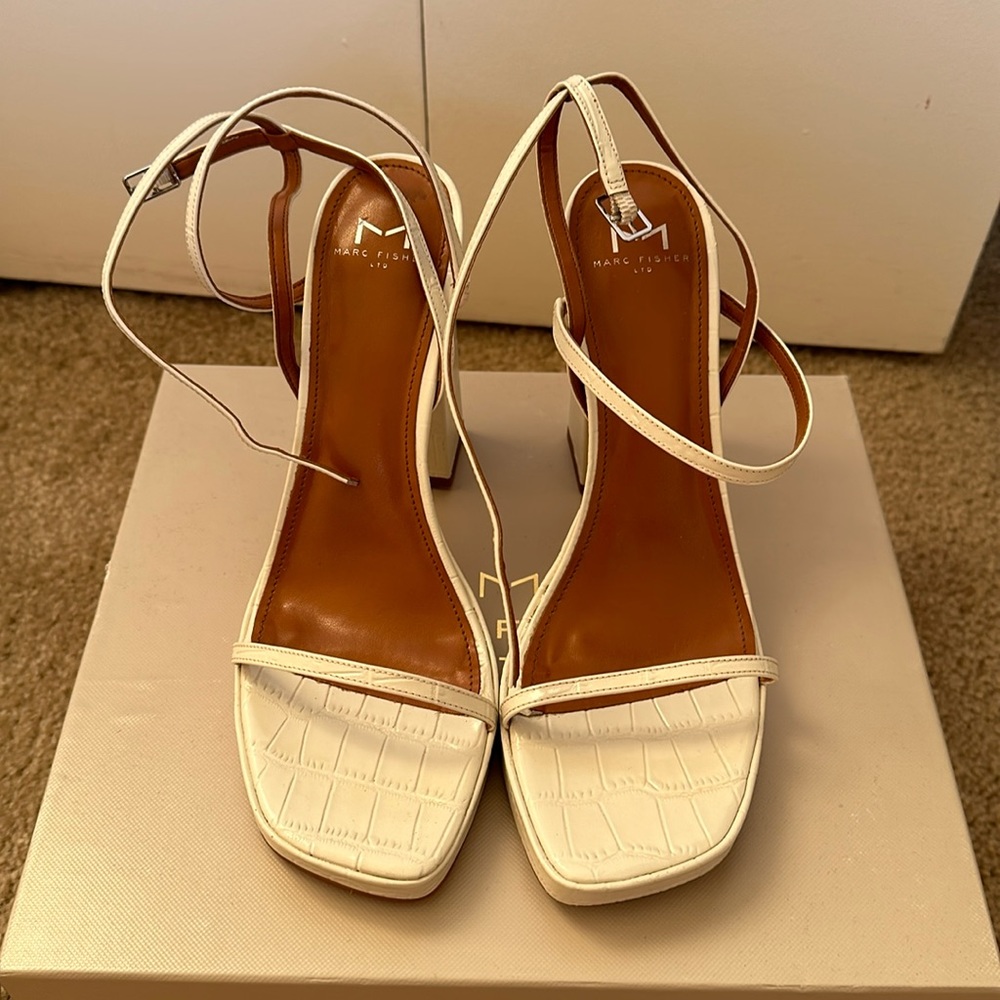 Ivory Platform Sandal